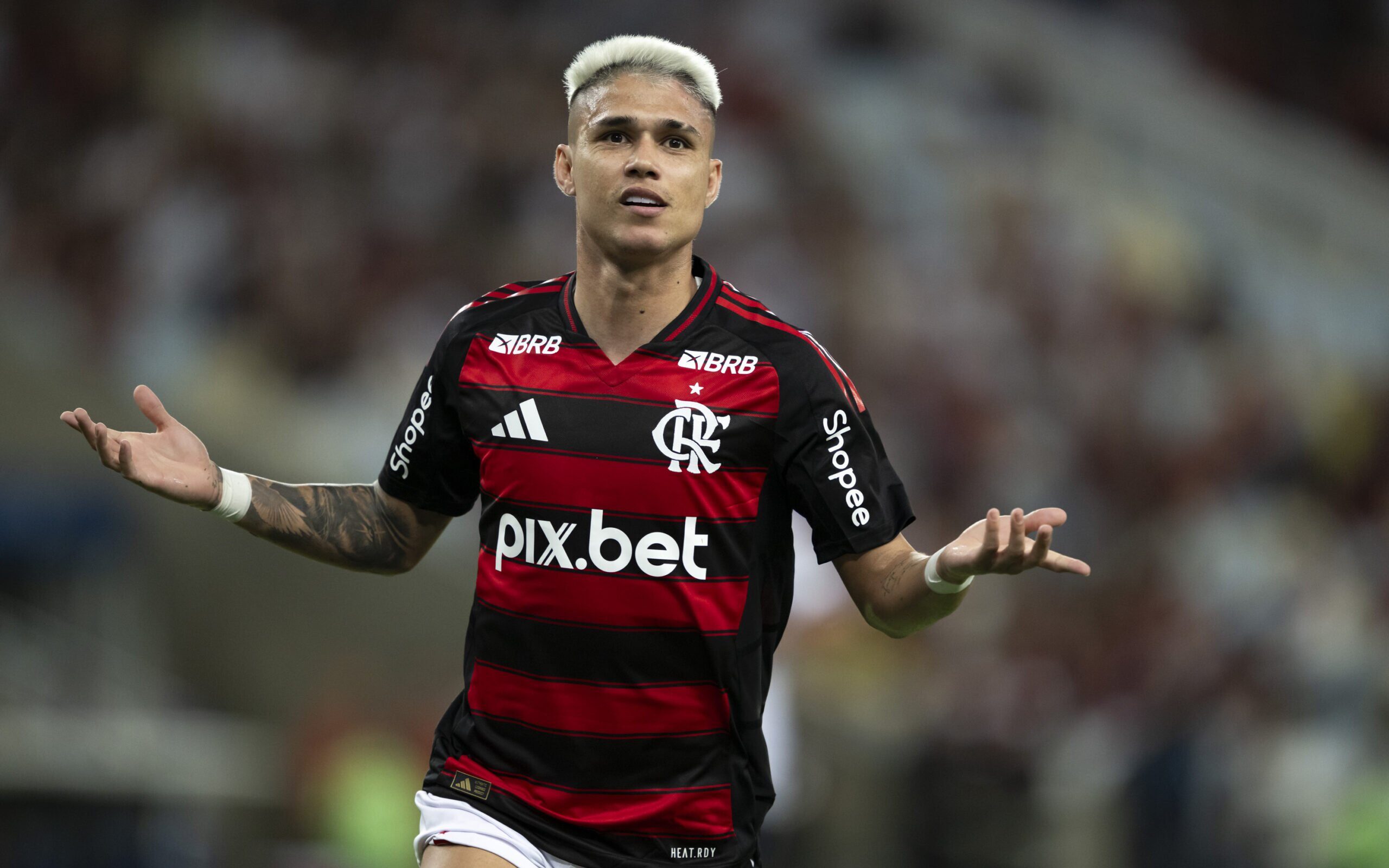 Maestro Júnior: saída de Luiz Araújo desequilibrou o Flamengo e pede retorno